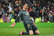 Thibaut Courtois rejoices after a win against Barcelona.